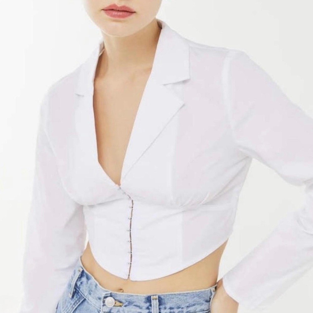 Lioness UO White Collared Crop Top